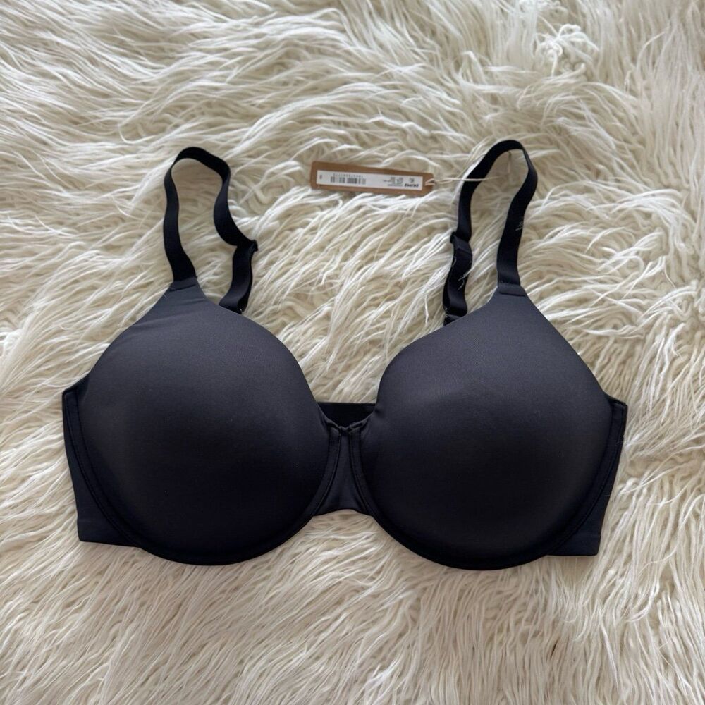 Skims Fits Everybody T-shirt Bra Onyx Size 40DD